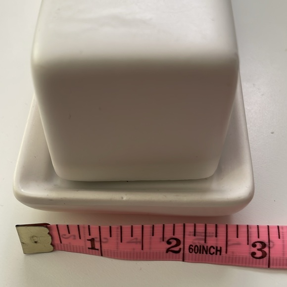 Pier One Bouclair ceramic butter dish - Picture 10 of 13